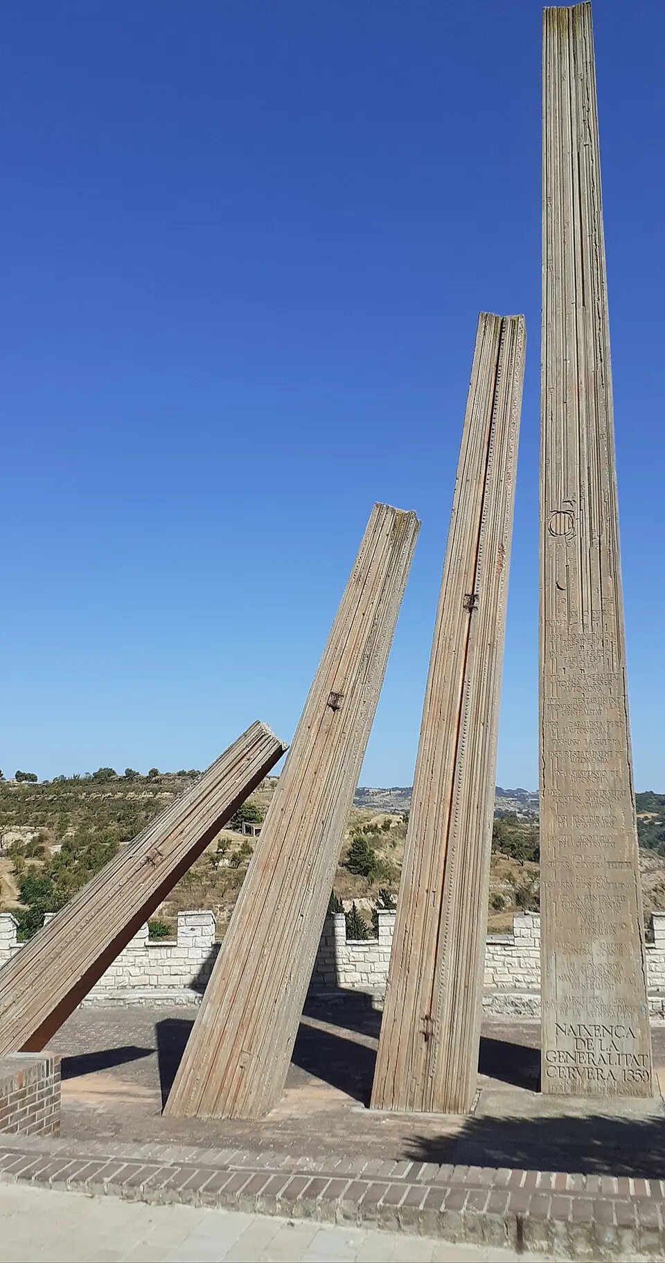 Monument a la Generalitat