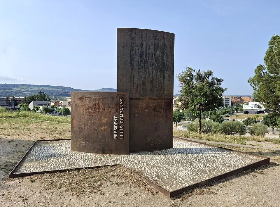 Monument a Lluís Companys (Sant Sadurní d'Anoia)