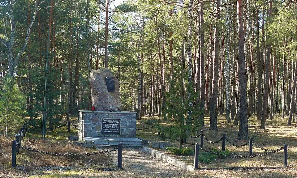 Pomnik zwiadowców w Rzecinie