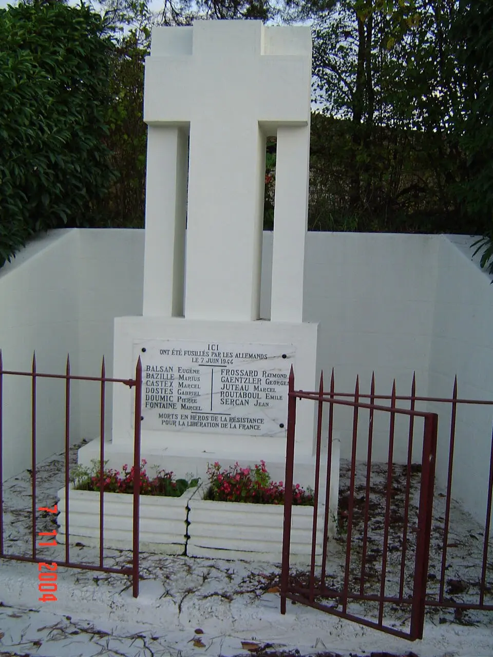 Mis en ligne par: Michel33~commonswiki · Public domain Saint-Pierre-de-Clairac