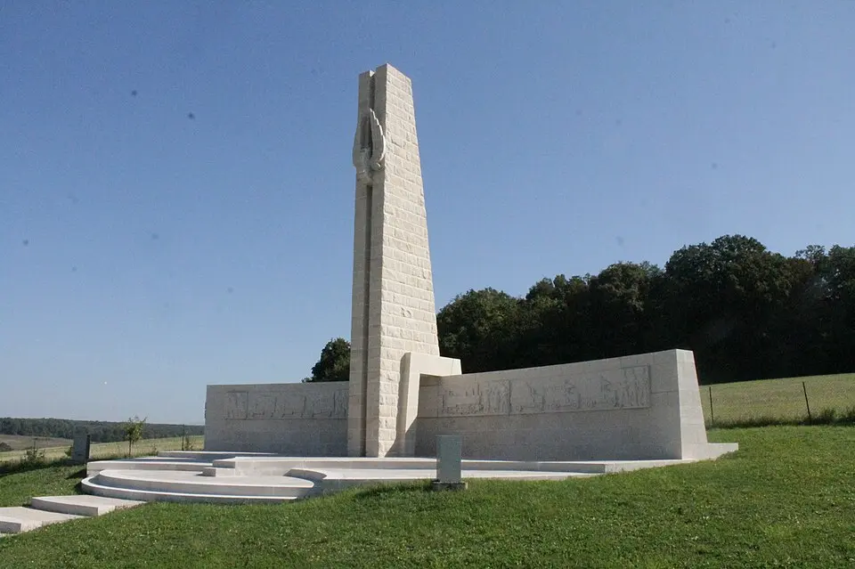 monument de la Voie sacrée