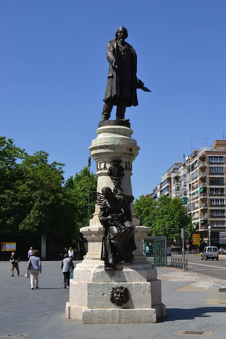 monumento a José Zorrilla