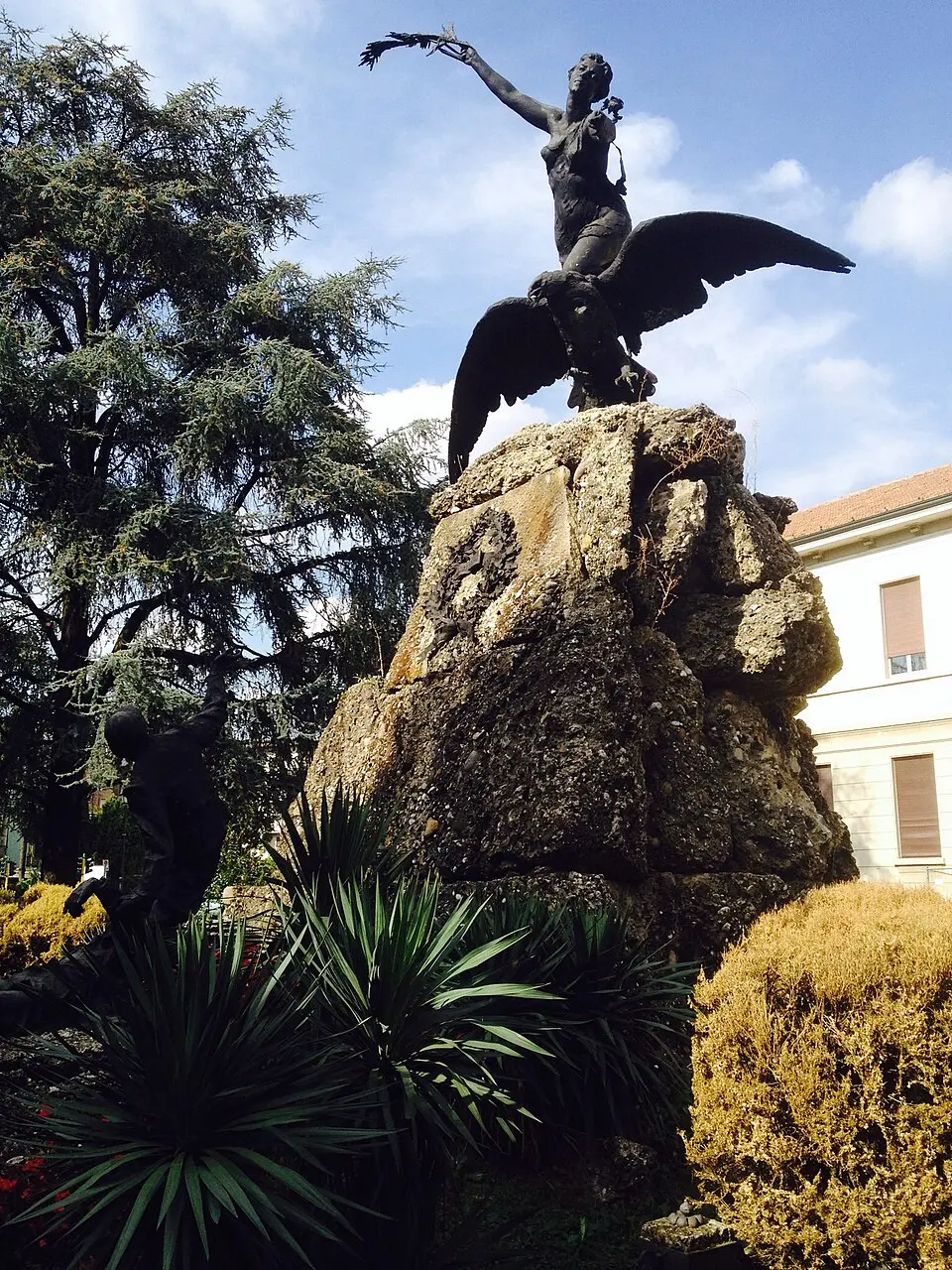 monumento ai caduti