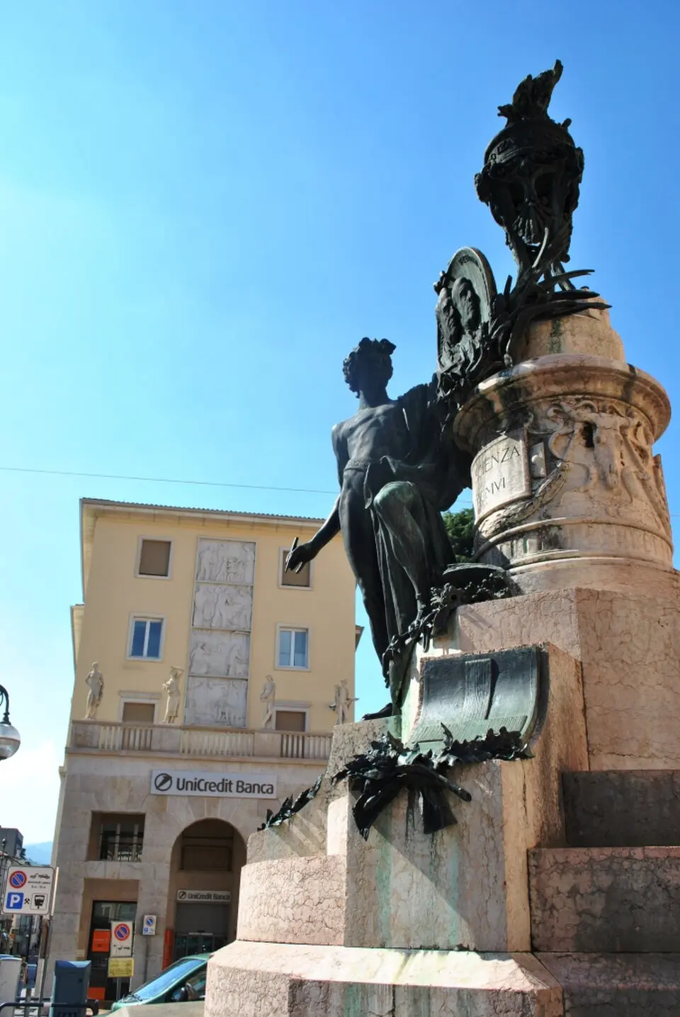 monumento ai Fratelli Pasini