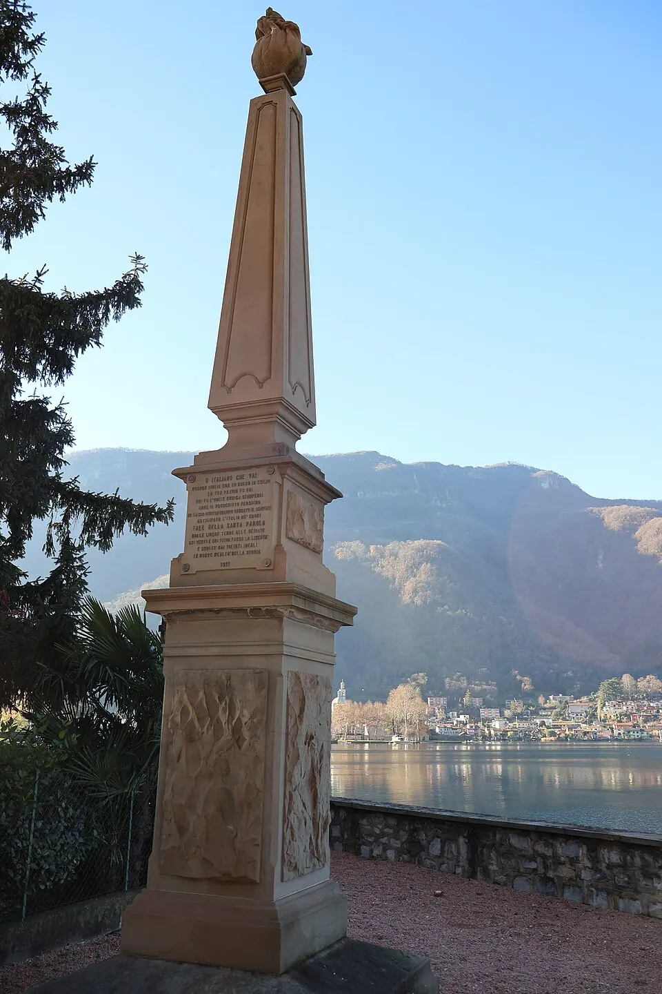 Tipografia-Elvetica-Denkmal