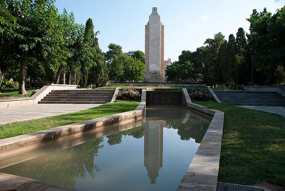 monumento a las víctimas del crucero Baleares