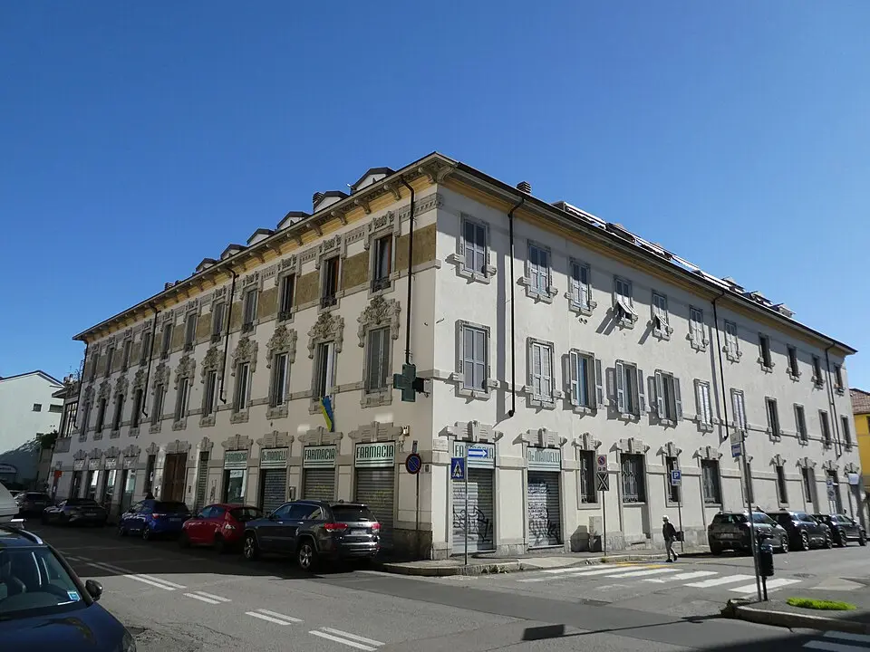 Palazzo di via Borgazzi 9