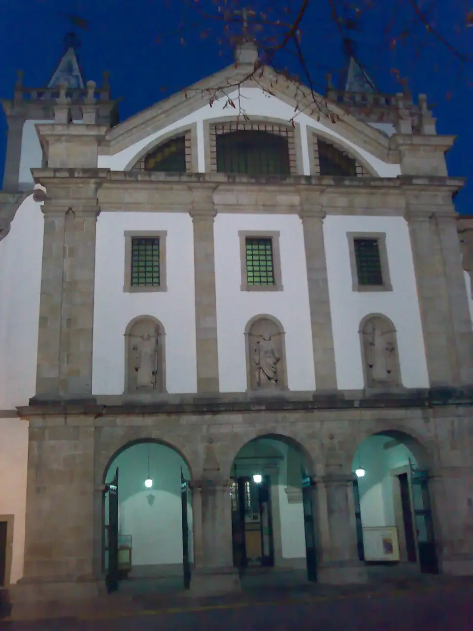 Mosteiro de Santo Tirso