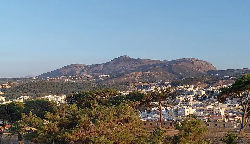 Βρύσινας