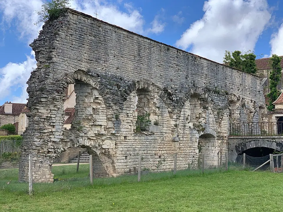 château abbatial de Vézelay
