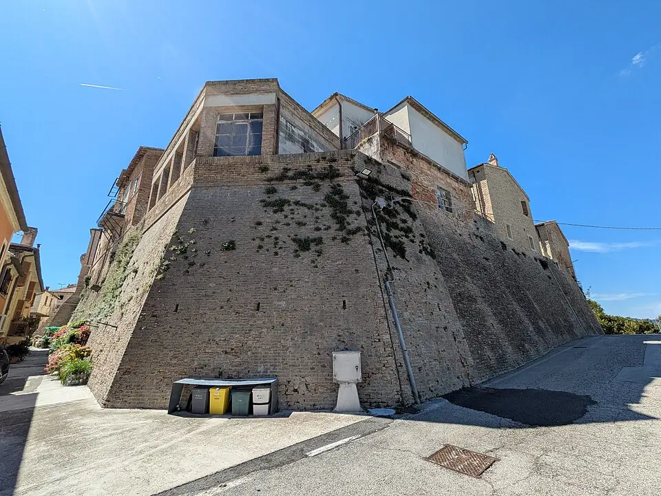 walls of Castelleone di Suasa