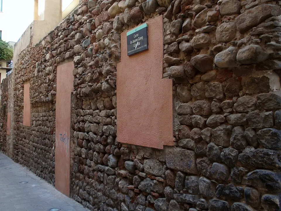 Image: Carlos Pino Andújar · CC BY-SA 3.0 Recinte emmurallat de Granollers