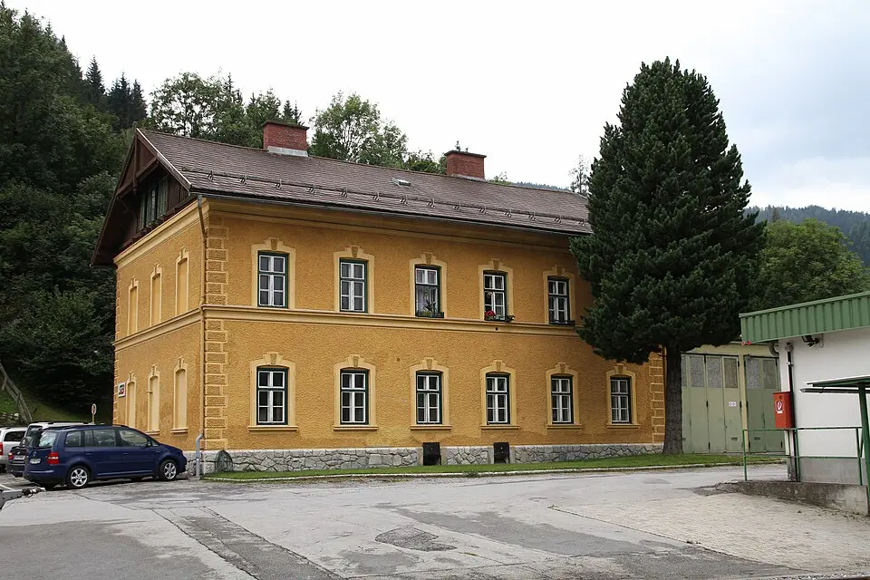 Personalwohnhaus