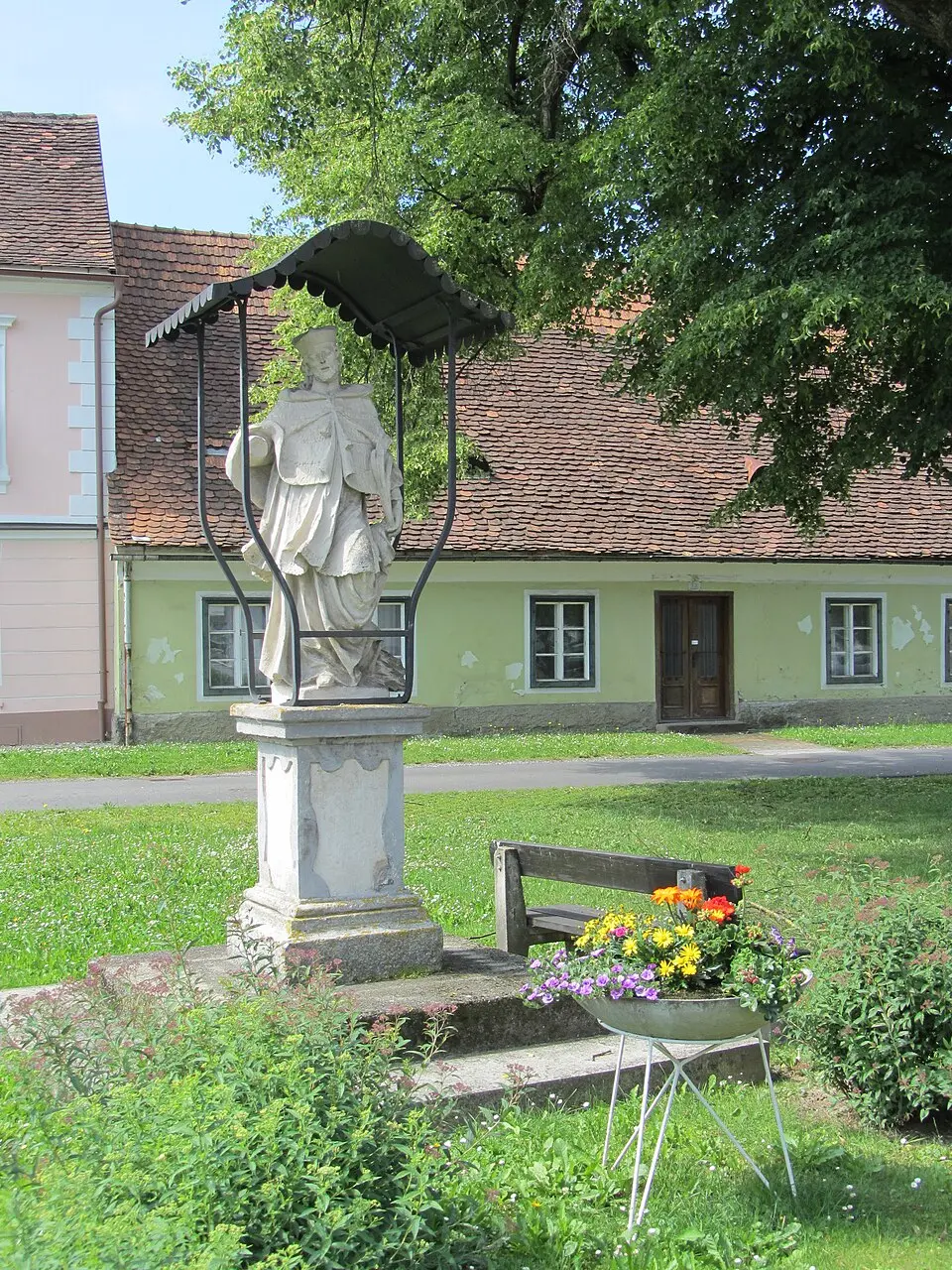Slika: StefanTiran (talk) · CC BY-SA 3.0 AT Figurenbildstock hl. Johannes Nepomuk