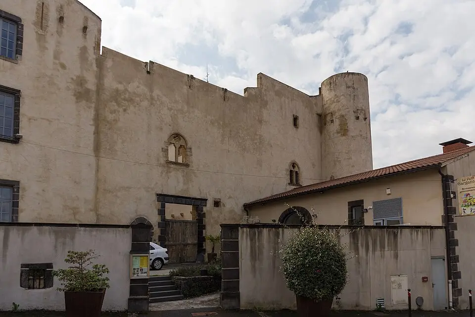 château de Mezel