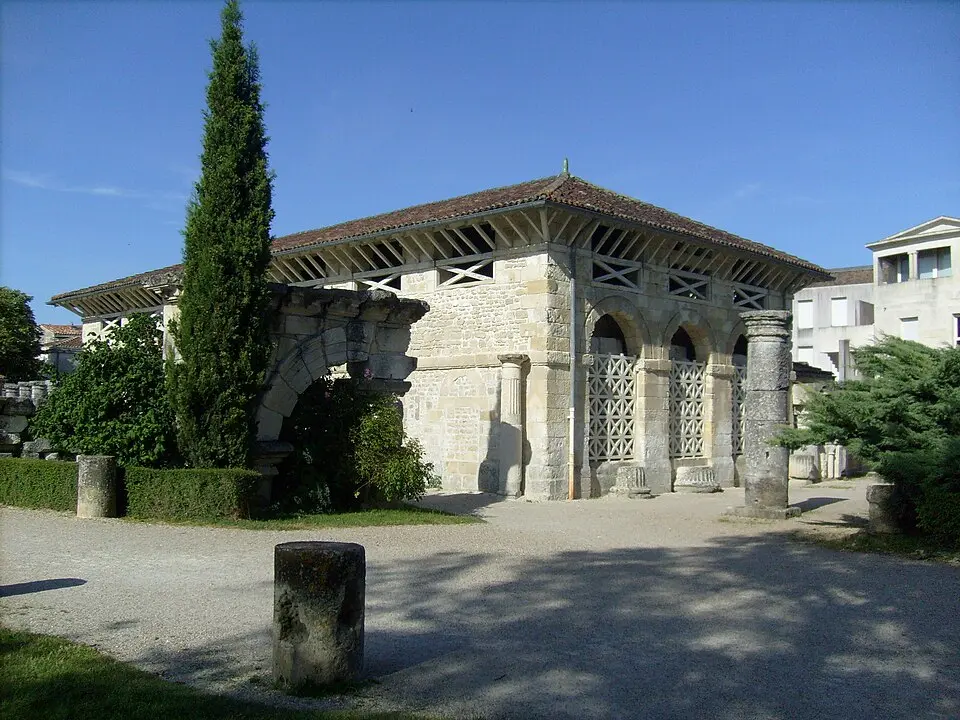 musée archéologique de Saintes