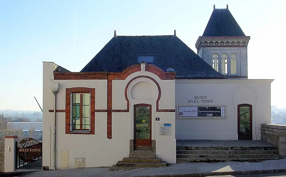 Jules Verne Museum