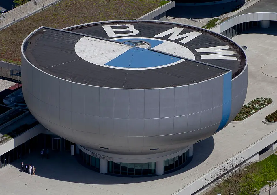 Bild: Diego Delso · CC BY-SA 3.0 BMW-Museum