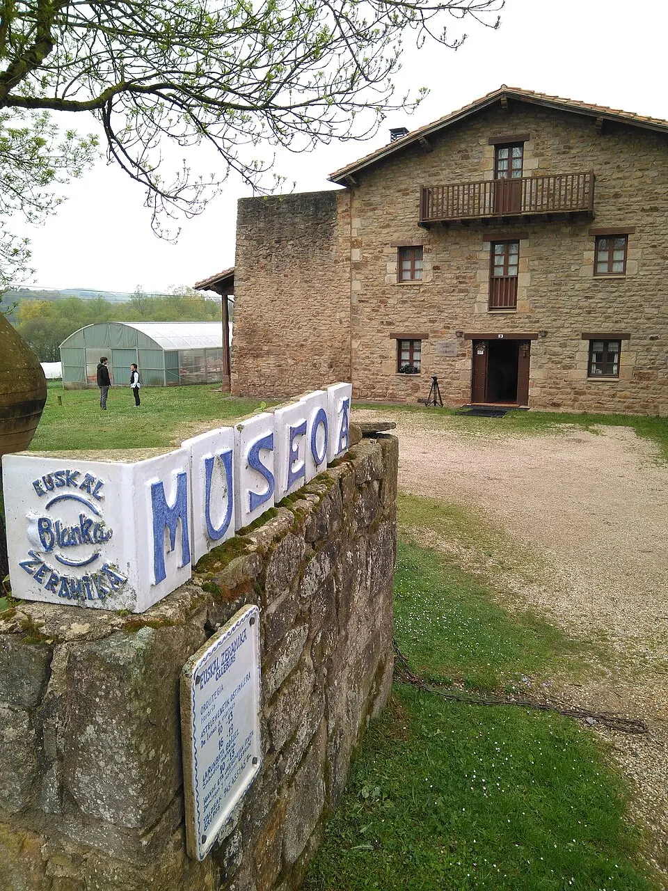 Obrázok: Mentxuwiki · CC BY-SA 4.0 Museo de Alfarería Vasca