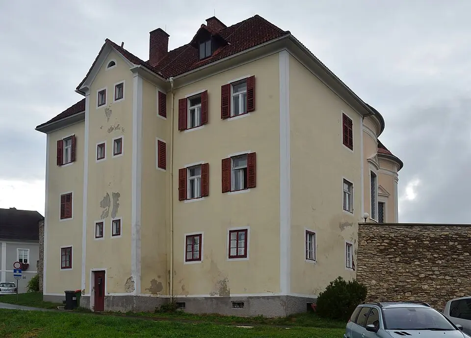 Wohnhaus, Alte Volksschule