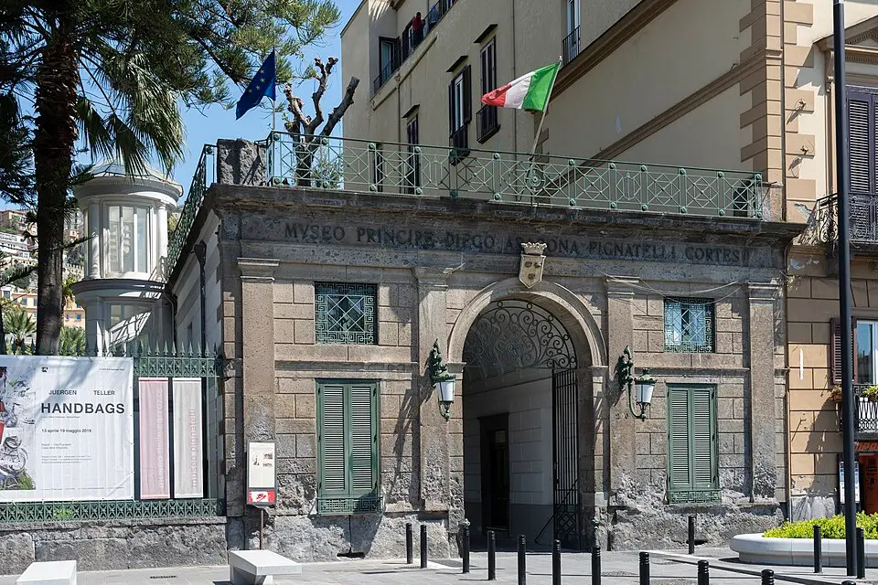 Museo Diego Aragona Pignatelli Cortes e Museo delle Carrozze