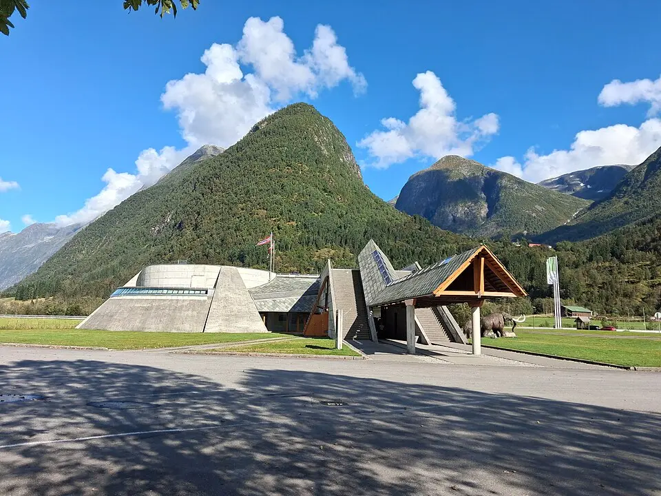 Norwegian Glacier Museum