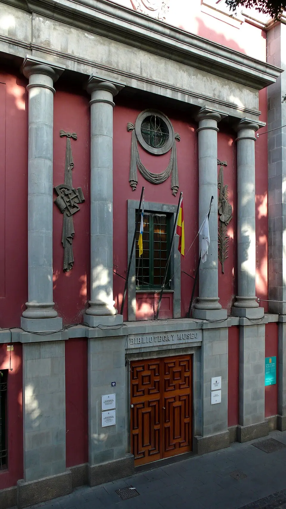 Image: Mataparda · Public domain musée municipal des Beaux-Arts de Santa Cruz de Ténérife