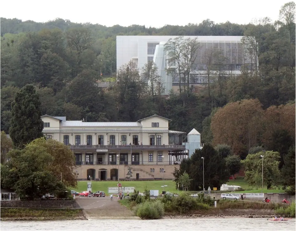 Image: Fusslkopp · CC BY-SA 3.0 Arp Museum Bahnhof Rolandseck