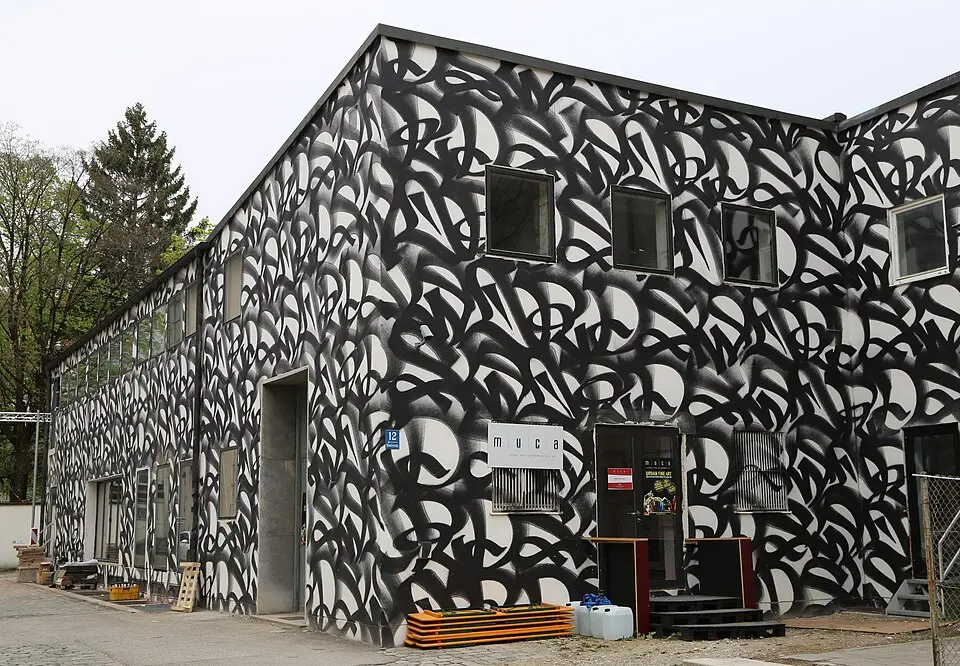 Image: Rufus46 · CC BY-SA 3.0 Museum of Urban and Contemporary Art (MUCA)