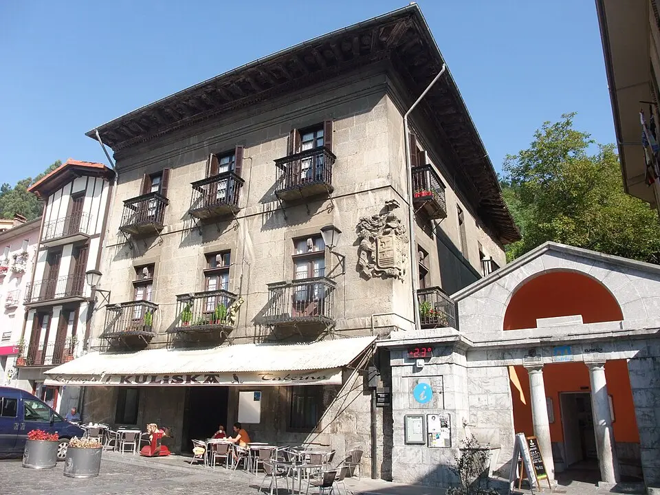 Palacio Galdona