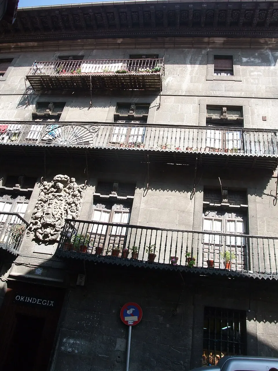 Palacio Olazarra