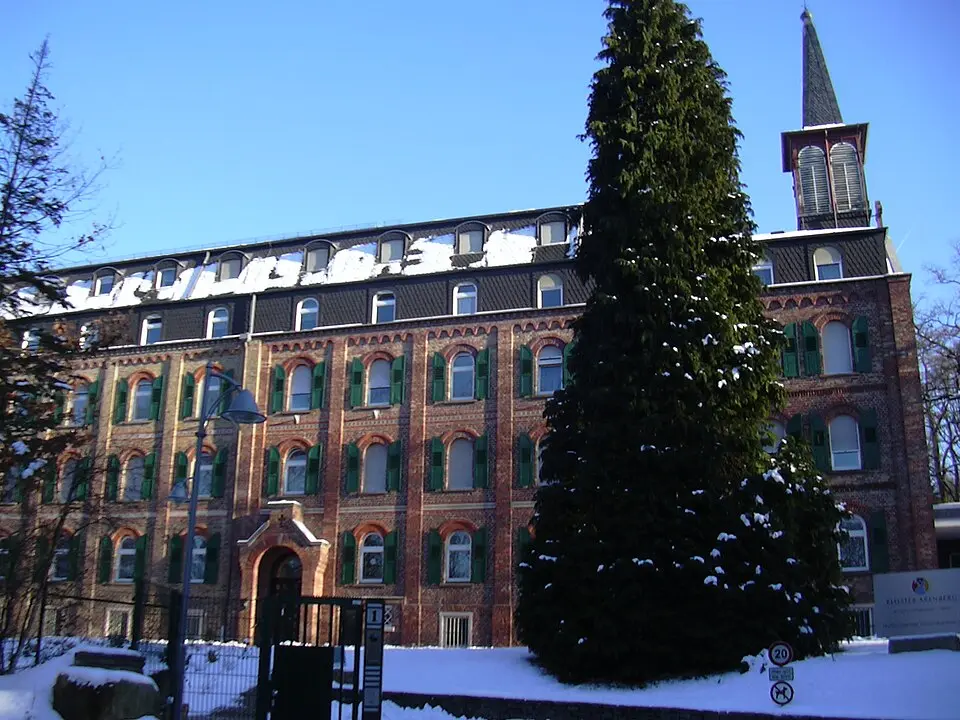 Nahral: GDelhey · CC BY-SA 3.0 Kloster Arenberg