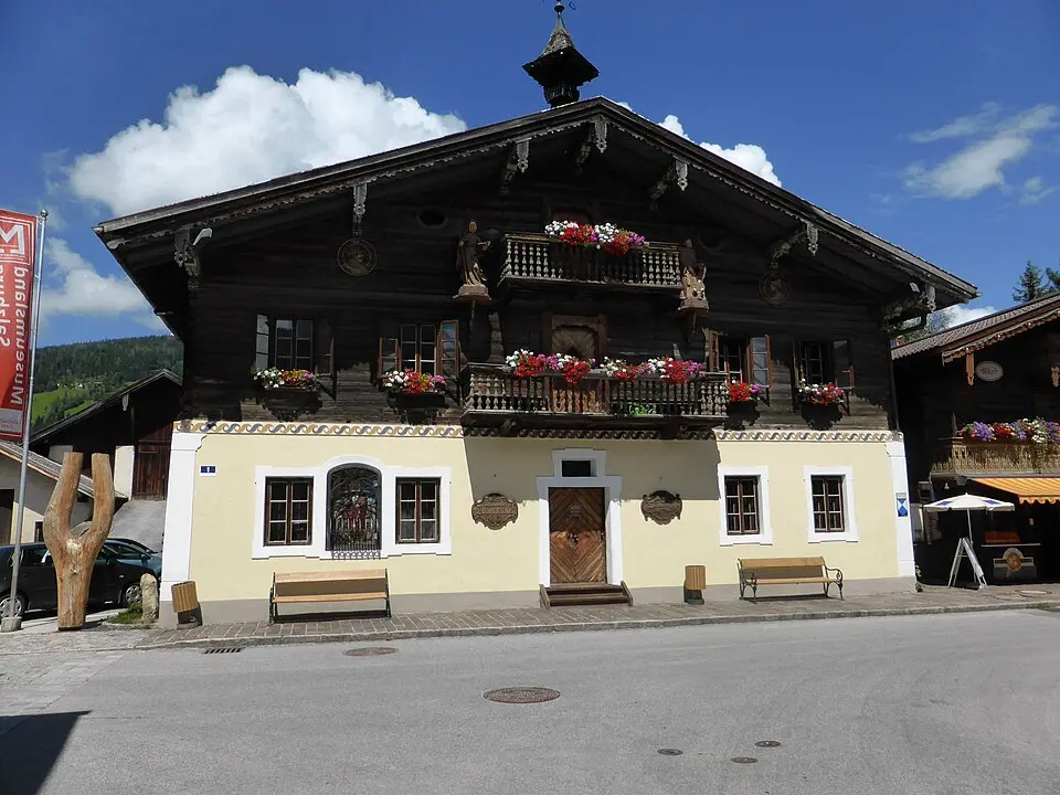 Obrázok: Luckyprof · CC BY-SA 3.0 AT Heimatmuseum Altenmarkt im Pongau