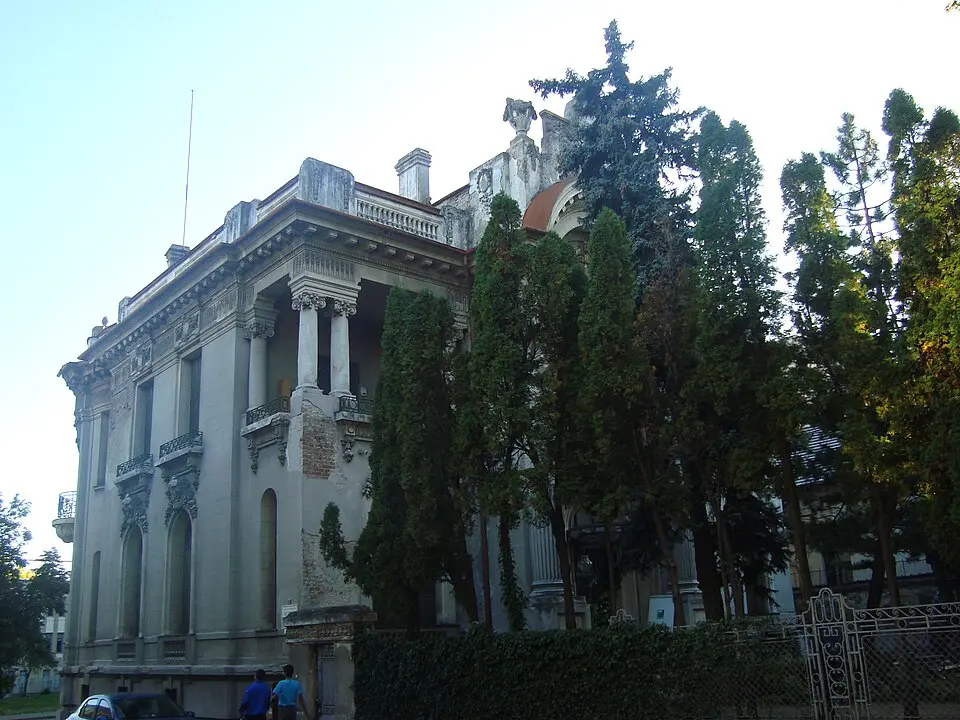Muzeul de Artă din Drobeta-Turnu Severin