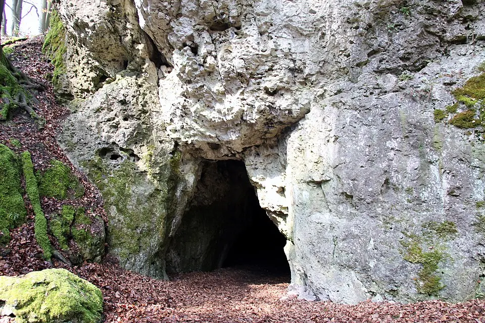 Image: Derzno · CC BY 3.0 Mysteriengrotte
