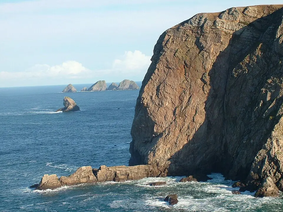 Benwee Head