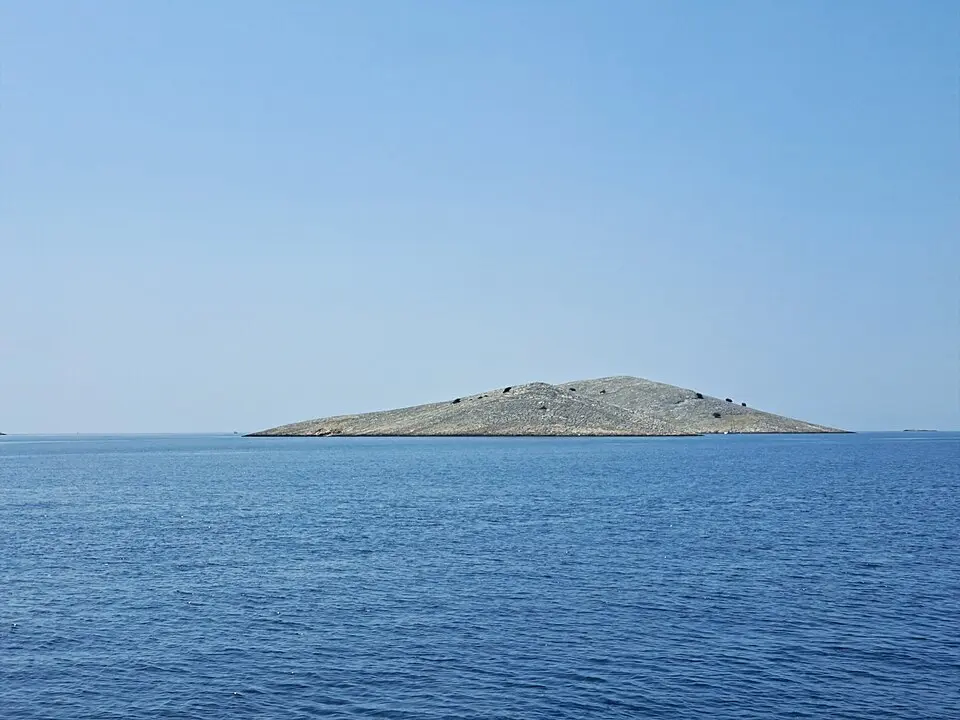 Garmenjak Mali
