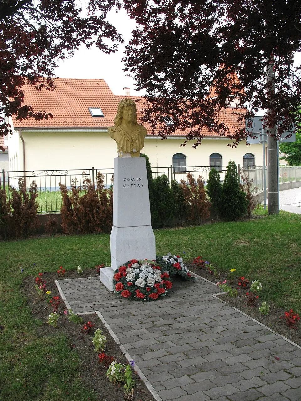 Obrázek: Taz666 · CC BY-SA 3.0 Mad