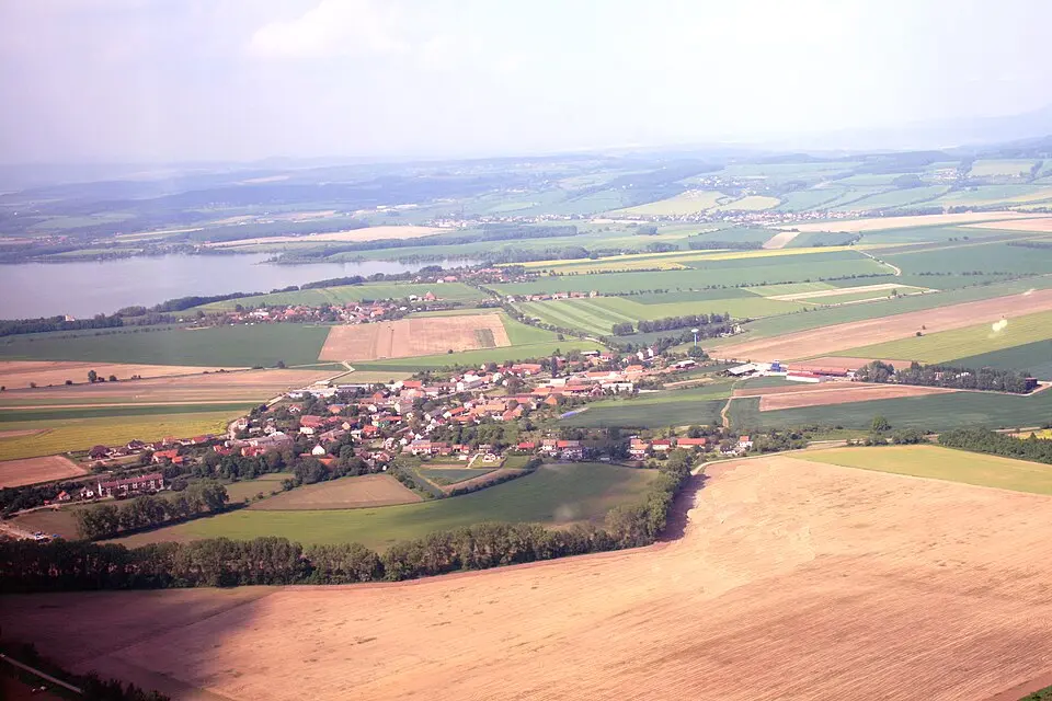 Nahořany nad Metují