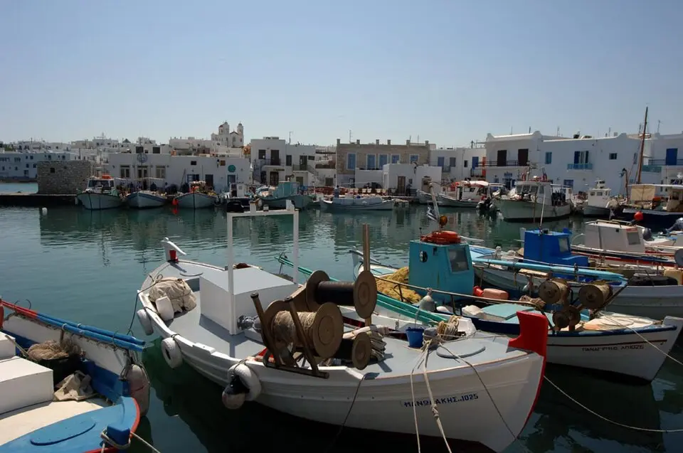 Νάουσα Πάρου