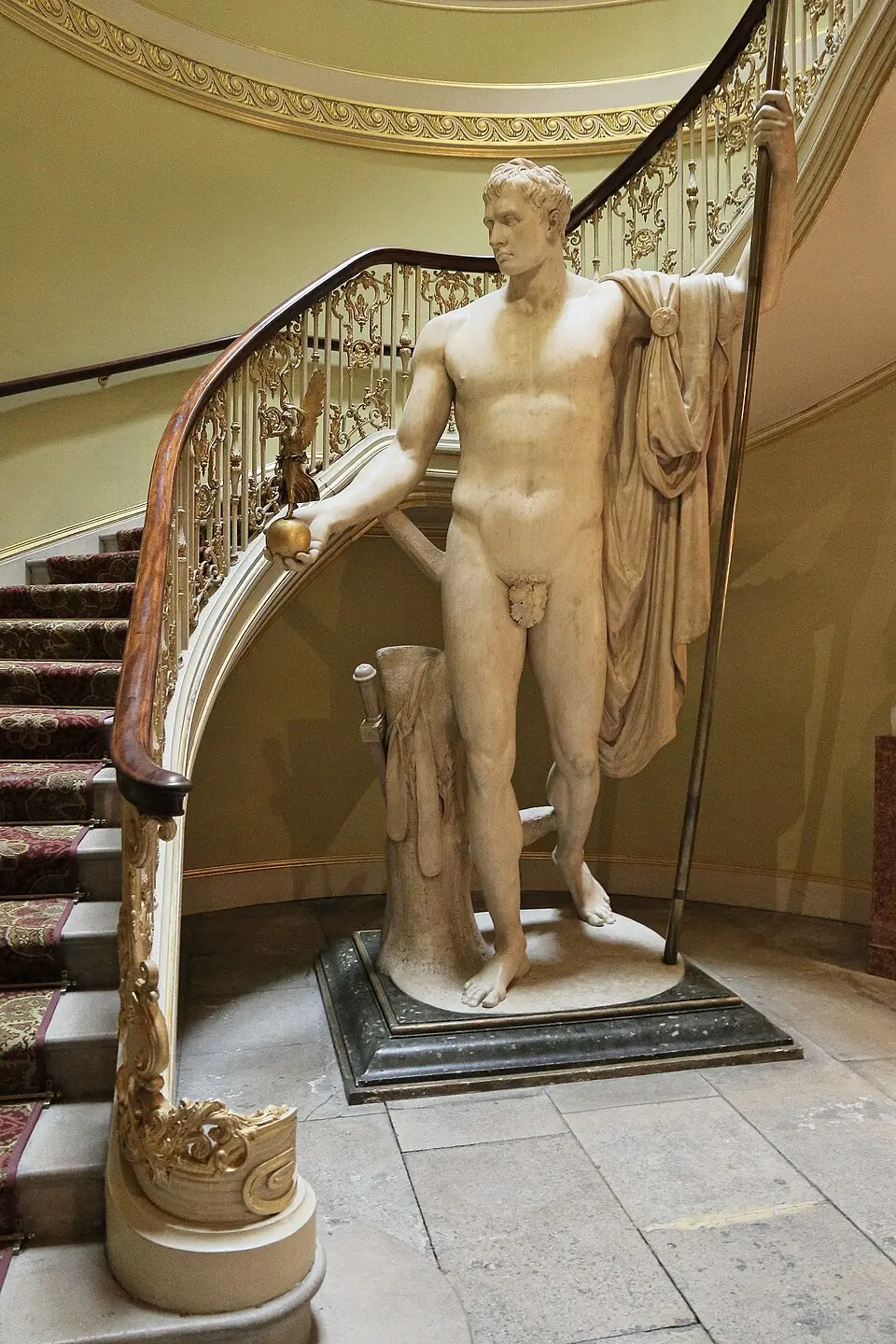Image: Antonio Canova · CC BY-SA 3.0 Napoleon as Mars the Peacemaker