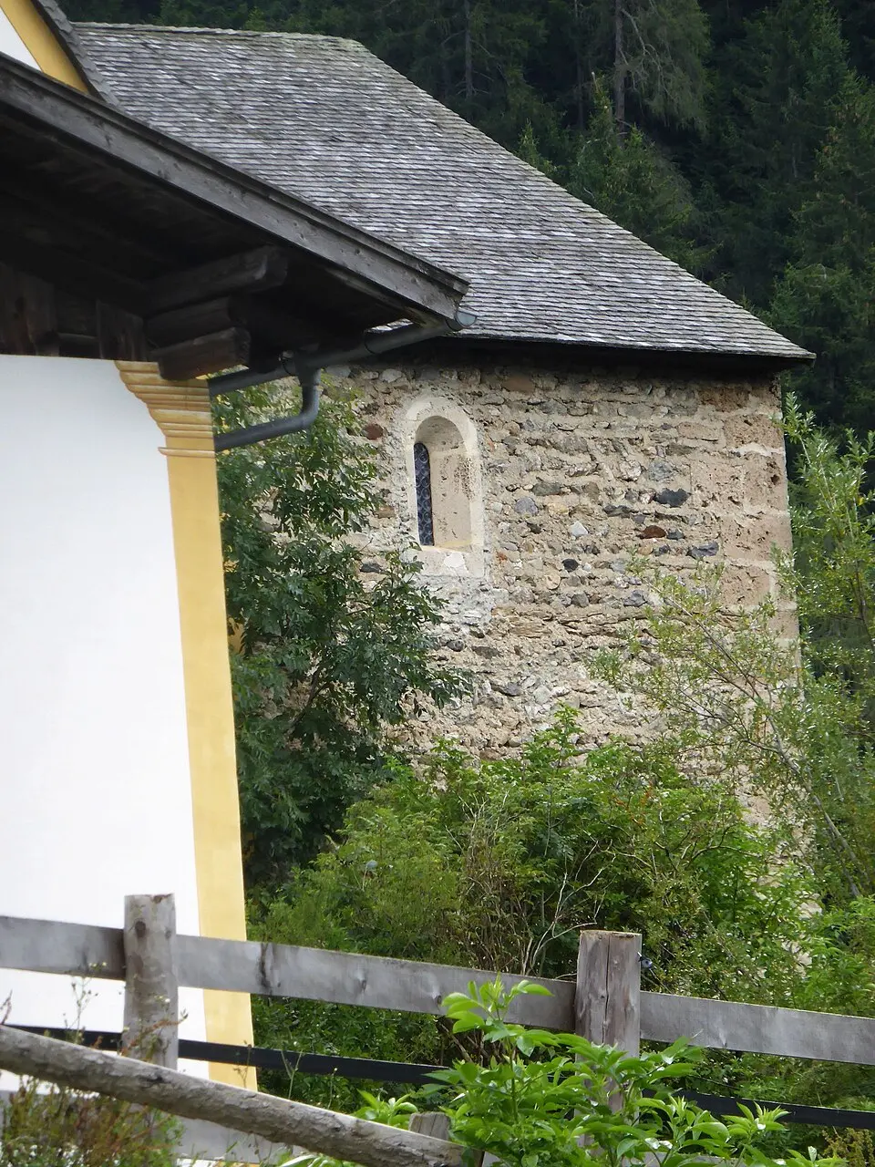 Slika: Luckyprof · CC BY-SA 3.0 AT Burgruine Aufenstein