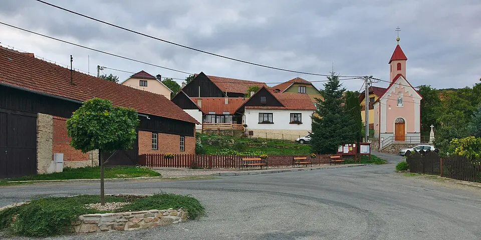 Immagine: Jiří Komárek · CC BY-SA 4.0 Synalov