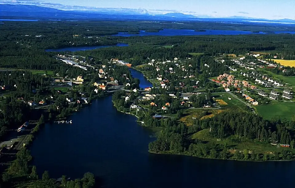 Nälden