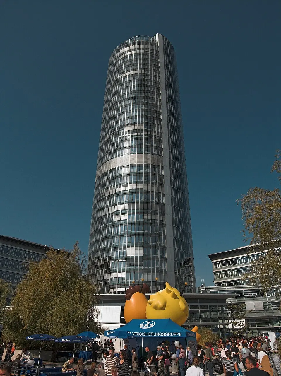 Business-Tower