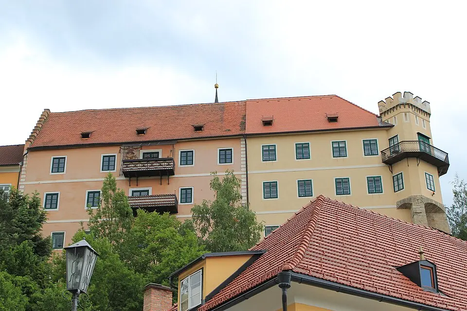 Obrázok: Neithan90 · Public domain Neues Schloss