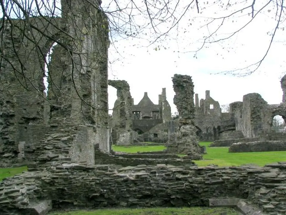 Dyffryn Clydach