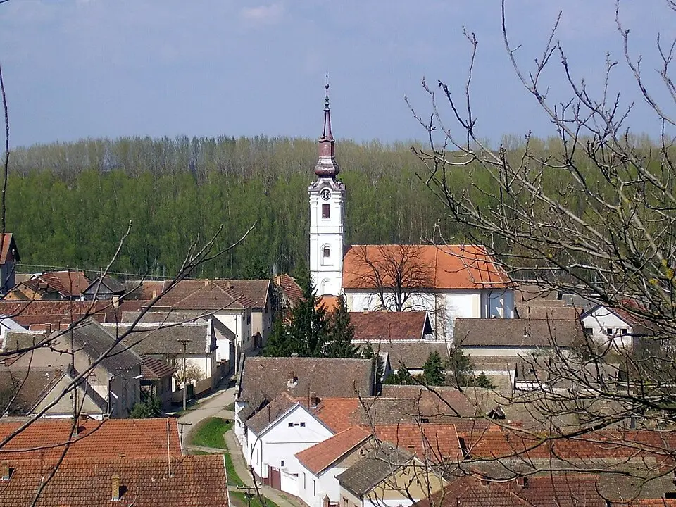 église Saint-Côme-et-Saint-Damien de Neštin