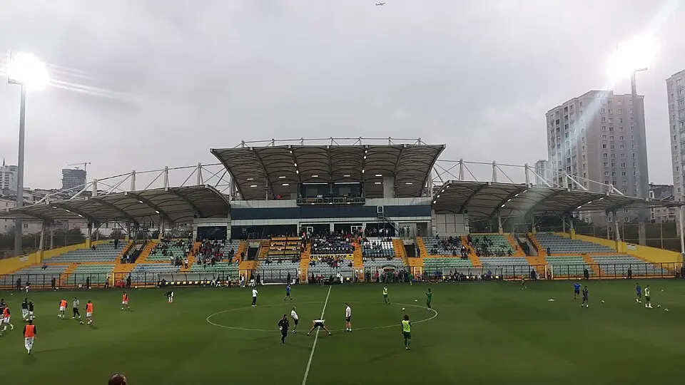 Necmi Kadıoğlu Stadyumu
