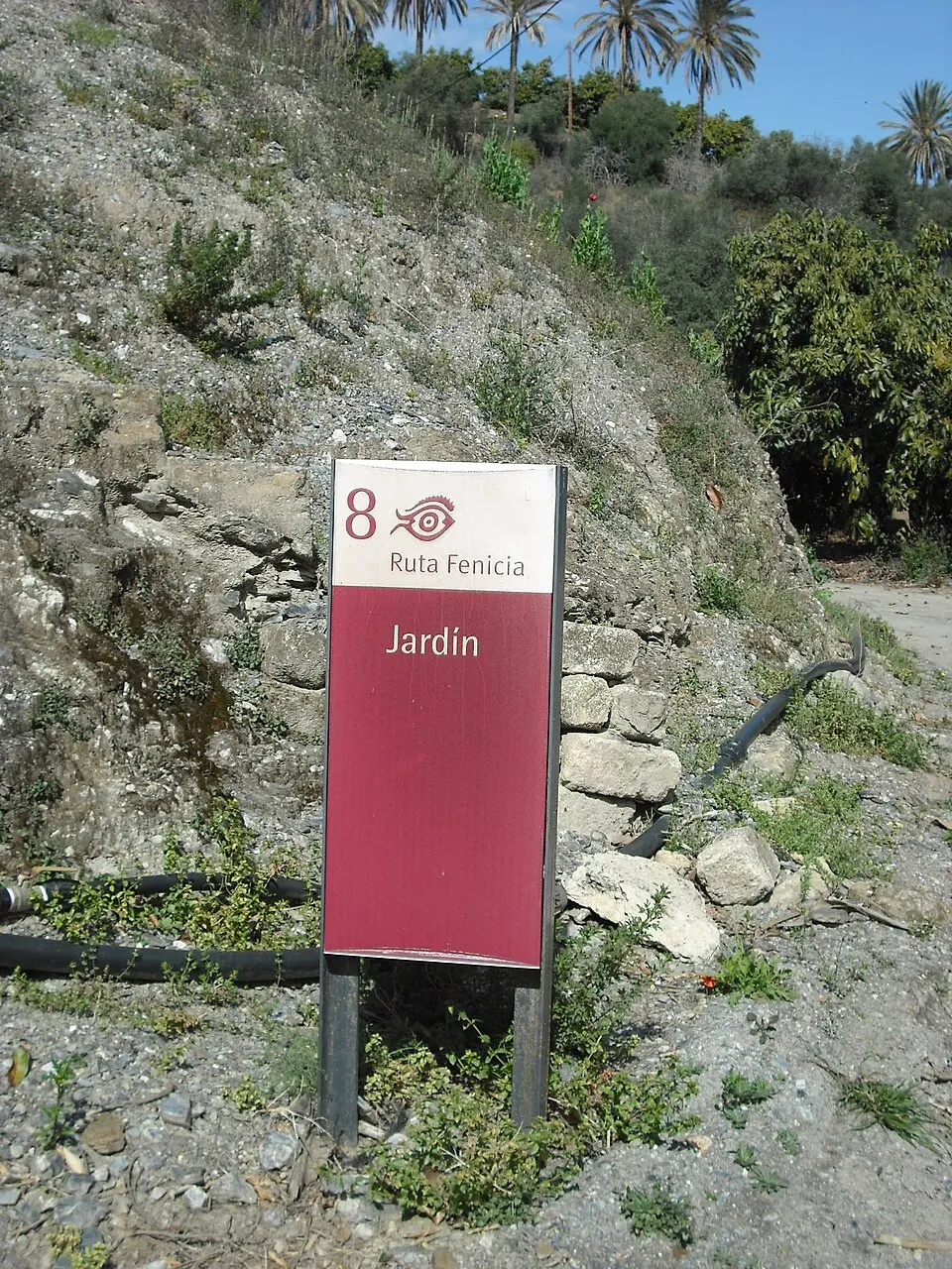 Necrópolis fenicia de Jardín
